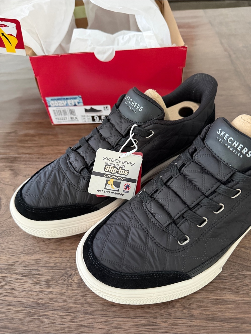 Skechers Quilted Black Low-Top Lace-Up Sneakers with White Soles